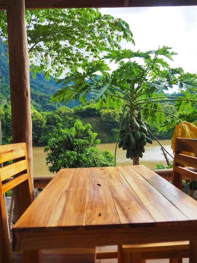 Meexok Guesthouse Nongkhiaw エクステリア 写真