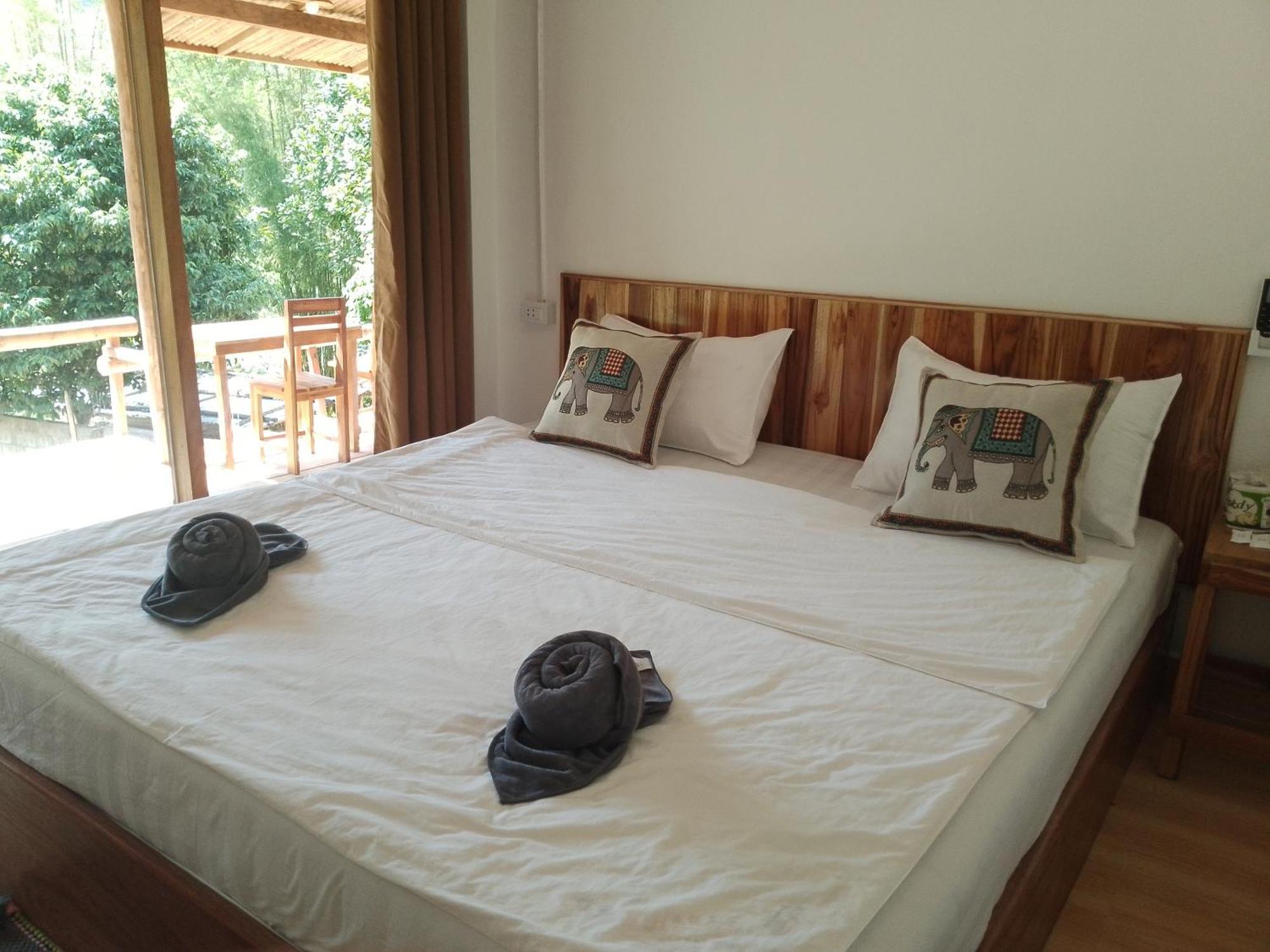 Meexok Guesthouse Nongkhiaw エクステリア 写真