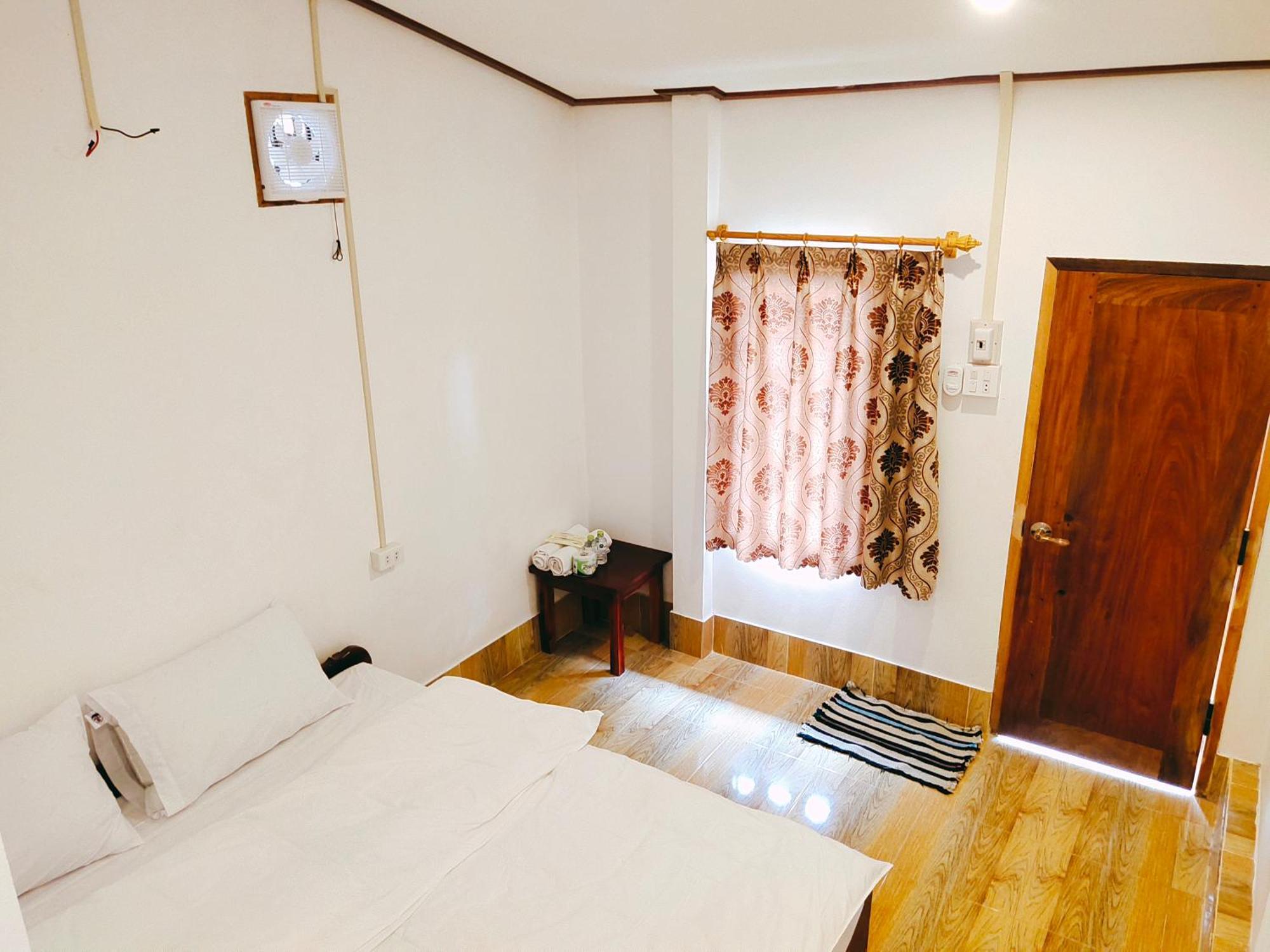 Meexok Guesthouse Nongkhiaw エクステリア 写真