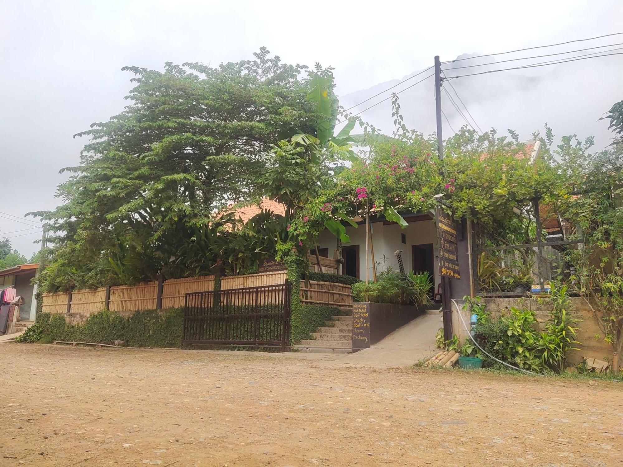 Meexok Guesthouse Nongkhiaw エクステリア 写真